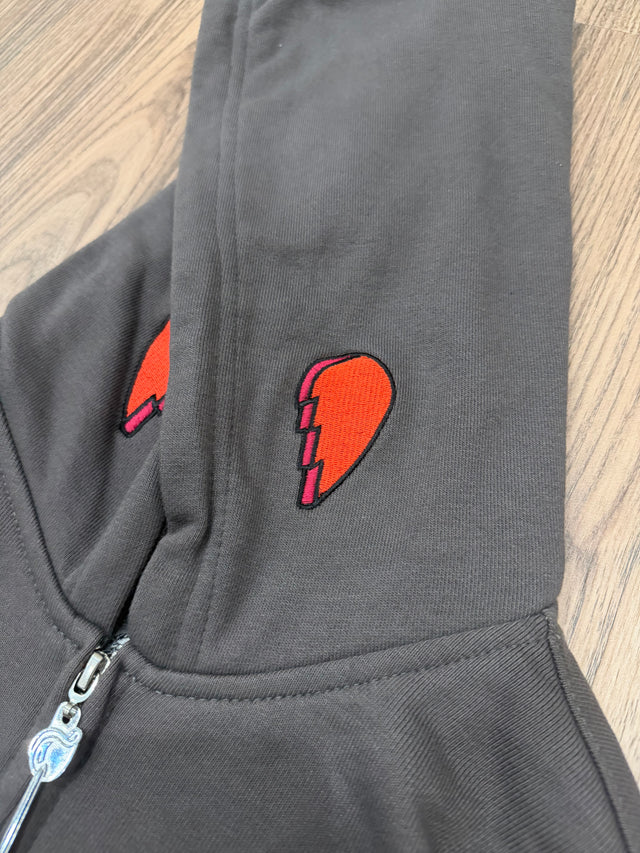 SILVER CHARIOT (ZIP-UP) + FREE ITEM (READ DESCRIPTION) - Shahzad Clothing